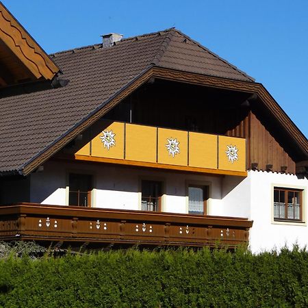 Haus Edelweiss Apartment Санкт Маргаретен им Лунгау Екстериор снимка