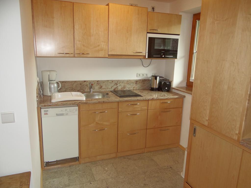 Haus Edelweiss Apartment Санкт Маргаретен им Лунгау Стая снимка