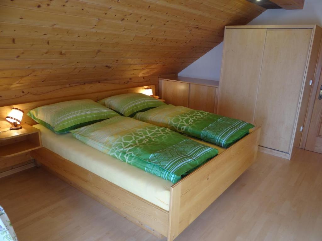 Haus Edelweiss Apartment Санкт Маргаретен им Лунгау Стая снимка