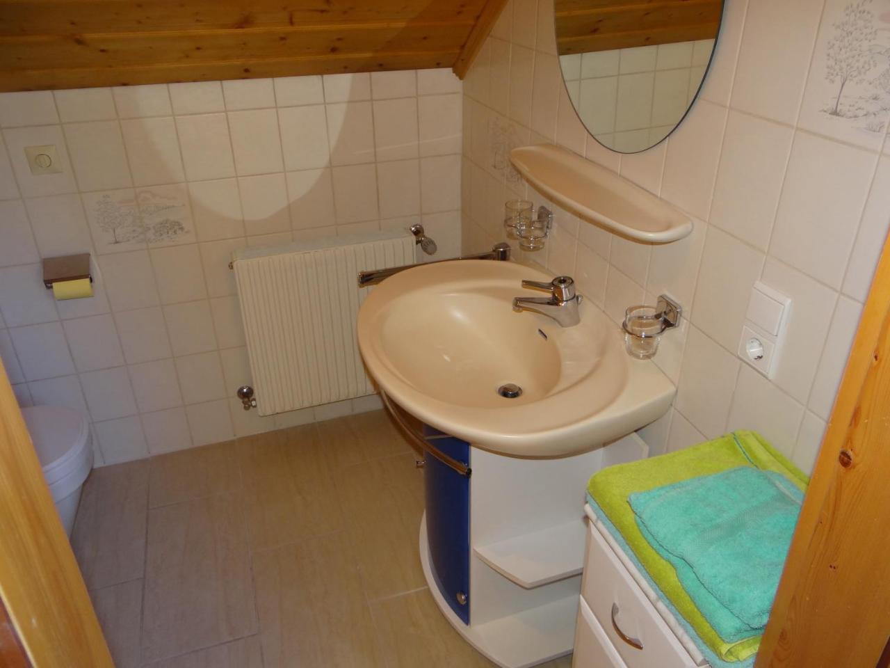 Haus Edelweiss Apartment Санкт Маргаретен им Лунгау Екстериор снимка